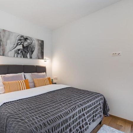 Elysian Zen Luxury Apartment - Two Bedroom Apartment With Terrace And Sea View Split Luaran gambar