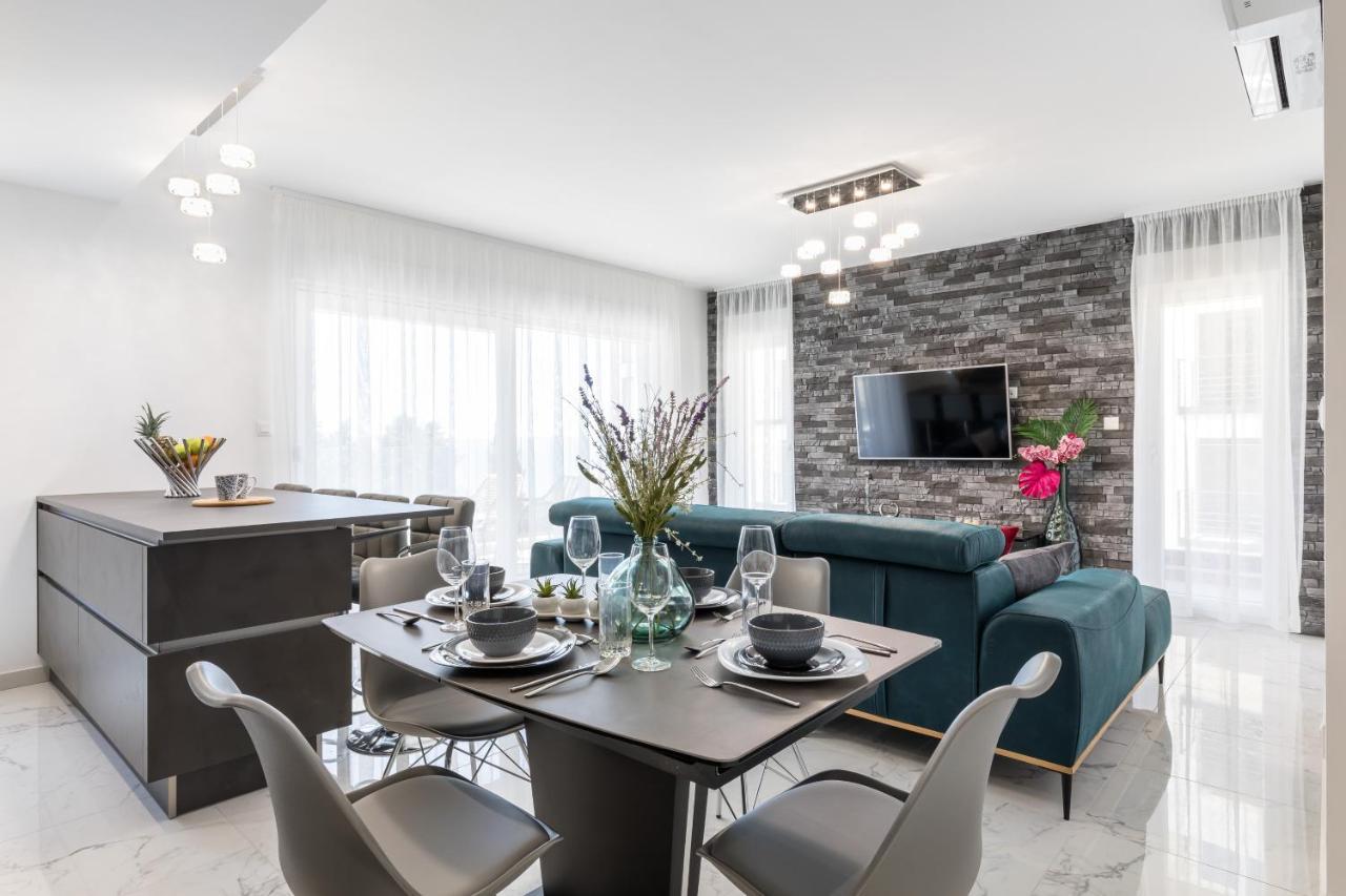 Elysian Zen Luxury Apartment - Two Bedroom Apartment With Terrace And Sea View Split Luaran gambar
